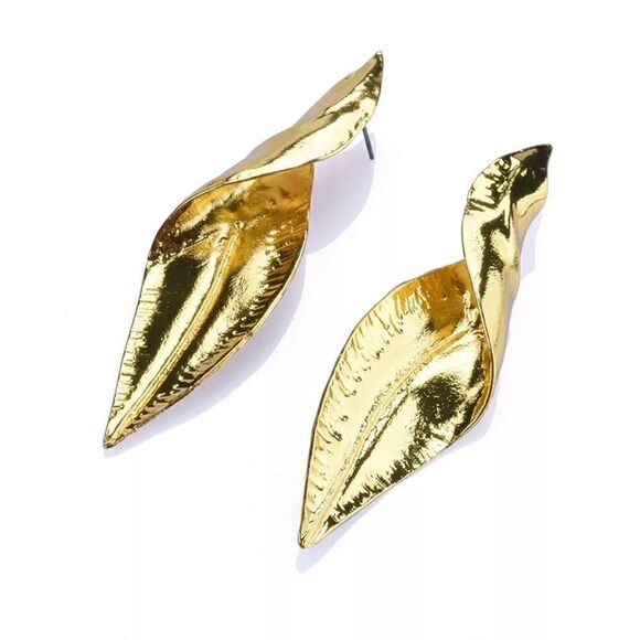 Zara gold leaf twist earrings #663 - Picture 3 of 7